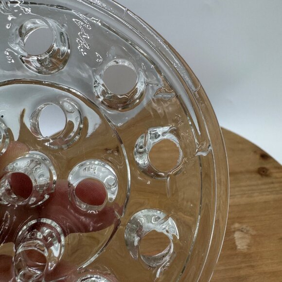 Vintage Larger Clear Glass Flower Frog Collectible Glass Flower Frog Vintage Gla - Picture 4 of 6